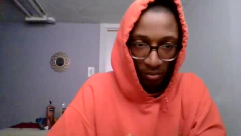 Chocolatinhermoso online show from March 8, 4:37 pm