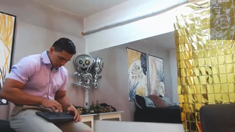 Chorey Thaylor online show from January 8, 2:14 pm