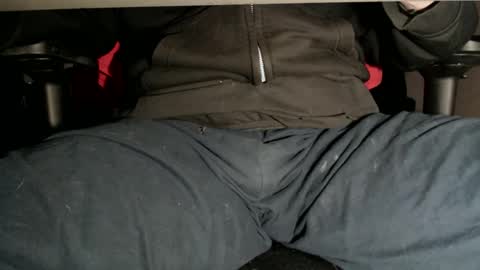 Chris online show from February 7, 9:42 pm