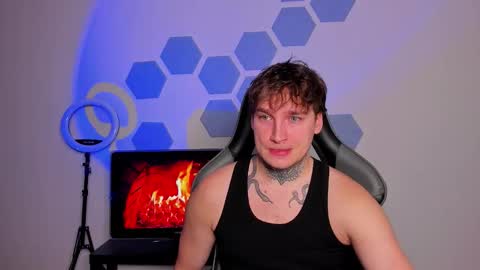 Chris Tyson online show from November 1, 10:14 pm