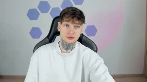 Chris Tyson online show from February 26, 11:02 pm