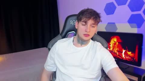 Chris Tyson online show from February 9, 11:25 pm