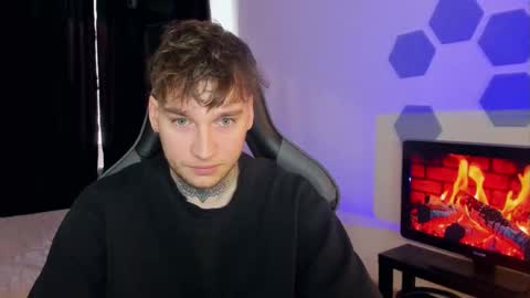 Chris Tyson online show from February 20, 8:50 am