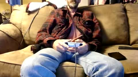 chrisintn online show from October 9, 10:25 pm