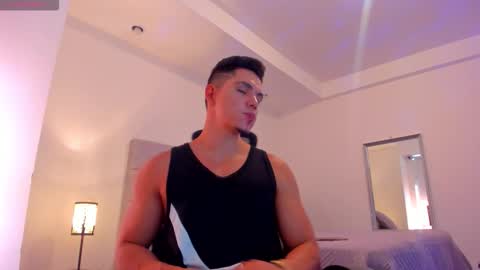 chrismorgan24 online show from February 3, 9:42 pm