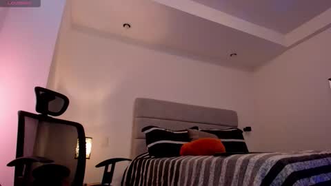 chrismorgan24 online show from February 28, 3:44 pm