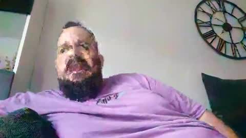 chris  ole online show from April 19, 4:50 pm