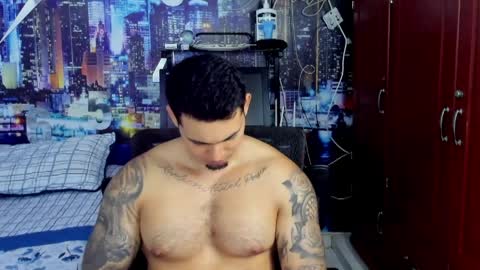 Chriss Stewart online show from April 3, 2:19 am