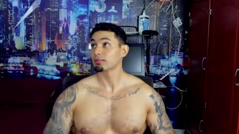 Chriss Stewart online show from May 28, 4:10 am