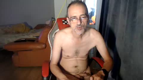 ChristiantBoy online show from July 7, 6:47 am