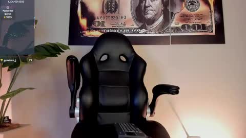 chrizmacgregor online show from April 12, 12:14 am