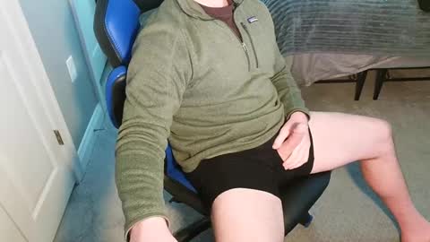 Snapshot of chuck0781 chatting on January 1, 7:32 pm chuck online show from January 1, 7:32 pm