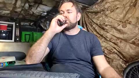 chuck7891 online show from June 10, 10:10 pm