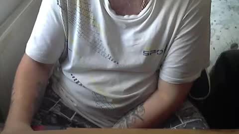 Snapshot of chunkisgreat chatting on September 23, 2:16 pm chunkisgreat online show from September 23, 2:16 pm