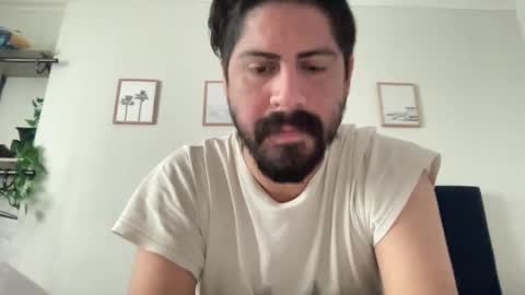 Alex online show from December 10, 1:55 pm