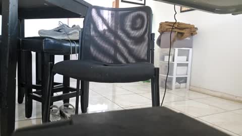 cigneska1 online show from December 10, 6:06 pm