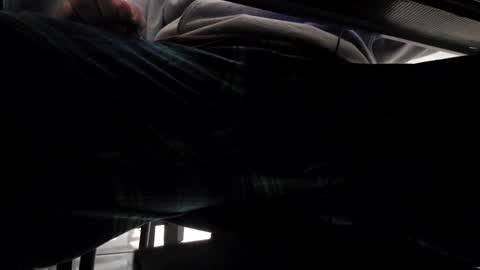 cigneska1 online show from December 31, 5:07 pm