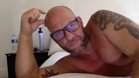 Snapshot of citationx chatting on February 21, 10:04 pm . online show from February 21, 10:04 pm