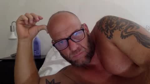 . online show from January 6, 10:14 pm