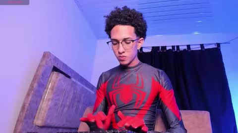 cj_davis1 online show from March 8, 2:04 am