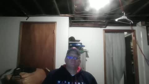 cjohns3501 online show from April 16, 3:50 am