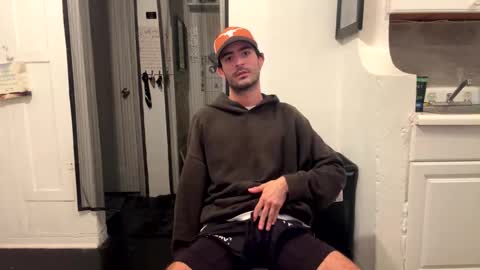 ckeefer96 online show from April 5, 11:01 pm