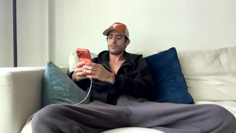 ckeefer96 online show from April 29, 9:32 pm