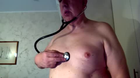 clacock online show from April 30, 9:16 am