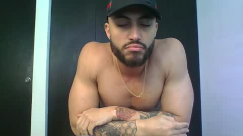 Clay online show from April 15, 7:58 pm