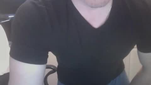 clovershit1 online show from April 5, 2:02 pm