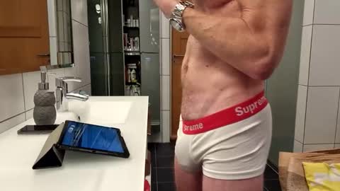 Cockvantage online show from January 17, 6:33 pm