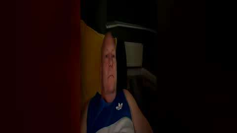 col4nows online show from June 19, 10:47 pm