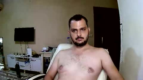 coldskull15 online show from September 27, 9:07 am