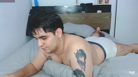 colin_lewisss online show from November 2, 12:15 am