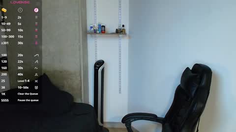 colombianmuscle8 online show from November 16, 2:52 pm