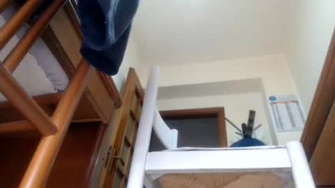 comemivuoi2 online show from March 18, 5:54 am