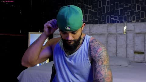 rusfegui online show from December 14, 12:44 am