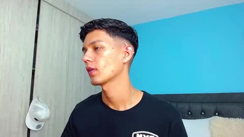 Connor online show from February 17, 9:08 pm