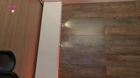 connor_h1 online show from April 15, 4:01 am