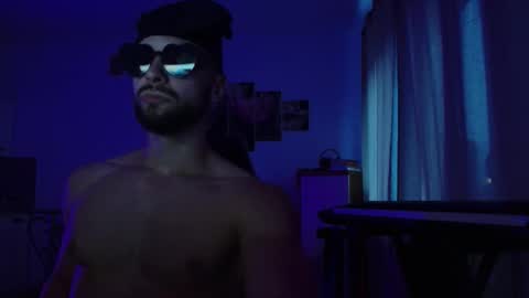 Stachu Jones online show from November 16, 2:41 pm