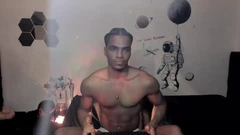 CoreyGlover online show from December 16, 9:27 am