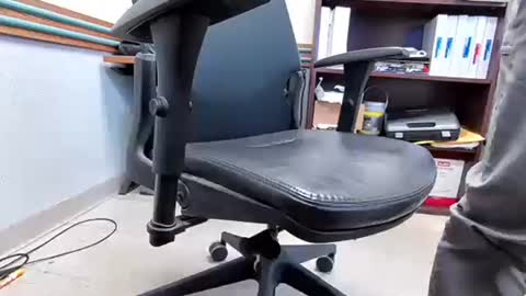 CountryBoy 10 online show from October 27, 1:57 pm