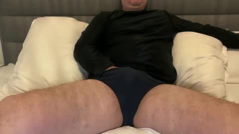 craigx_1 online show from May 30, 11:38 pm