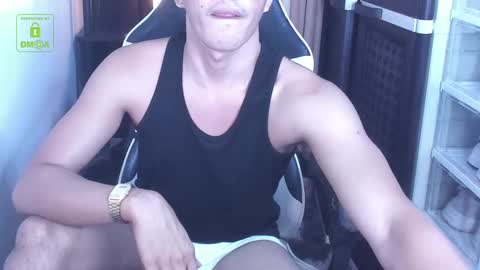 Snapshot of crazyasiancum chatting on February 2, 11:30 am Zion online show from February 2, 11:30 am