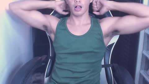 Snapshot of crazyasiancum chatting on February 10, 10:42 am Zion online show from February 10, 10:42 am