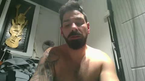 funcouple online show from January 27, 11:33 pm