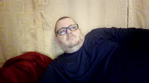 The hopeless romantic online show from January 14, 8:23 pm