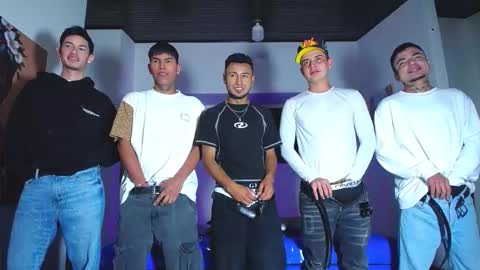 crismens online show from October 11, 6:45 pm