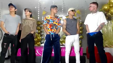 crismens online show from February 3, 3:20 am