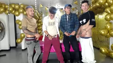 crismens online show from December 13, 4:22 am